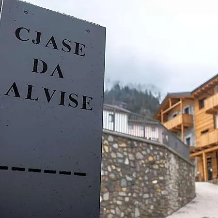 Osteria Da Alvise מלון Sùtrio