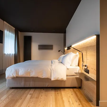 Osteria Da Alvise Hotel Sùtrio