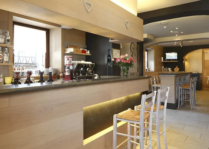 Osteria Da Alvise Hotel Sùtrio